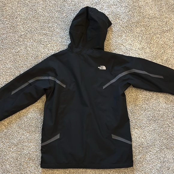 The North Face rain jacket - Picture 3 of 5